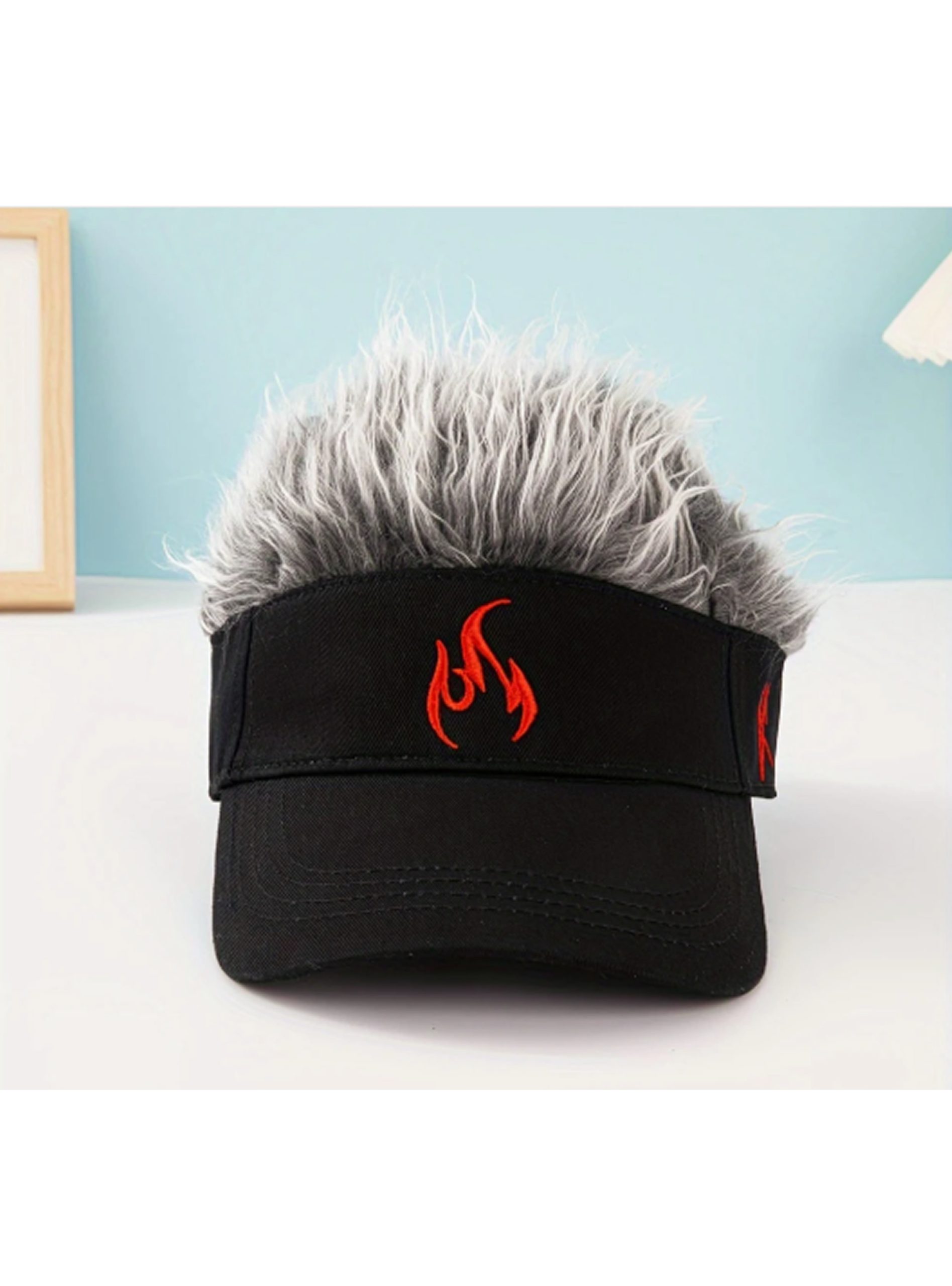 Gorro negro Insignia de Fuego con Peluca